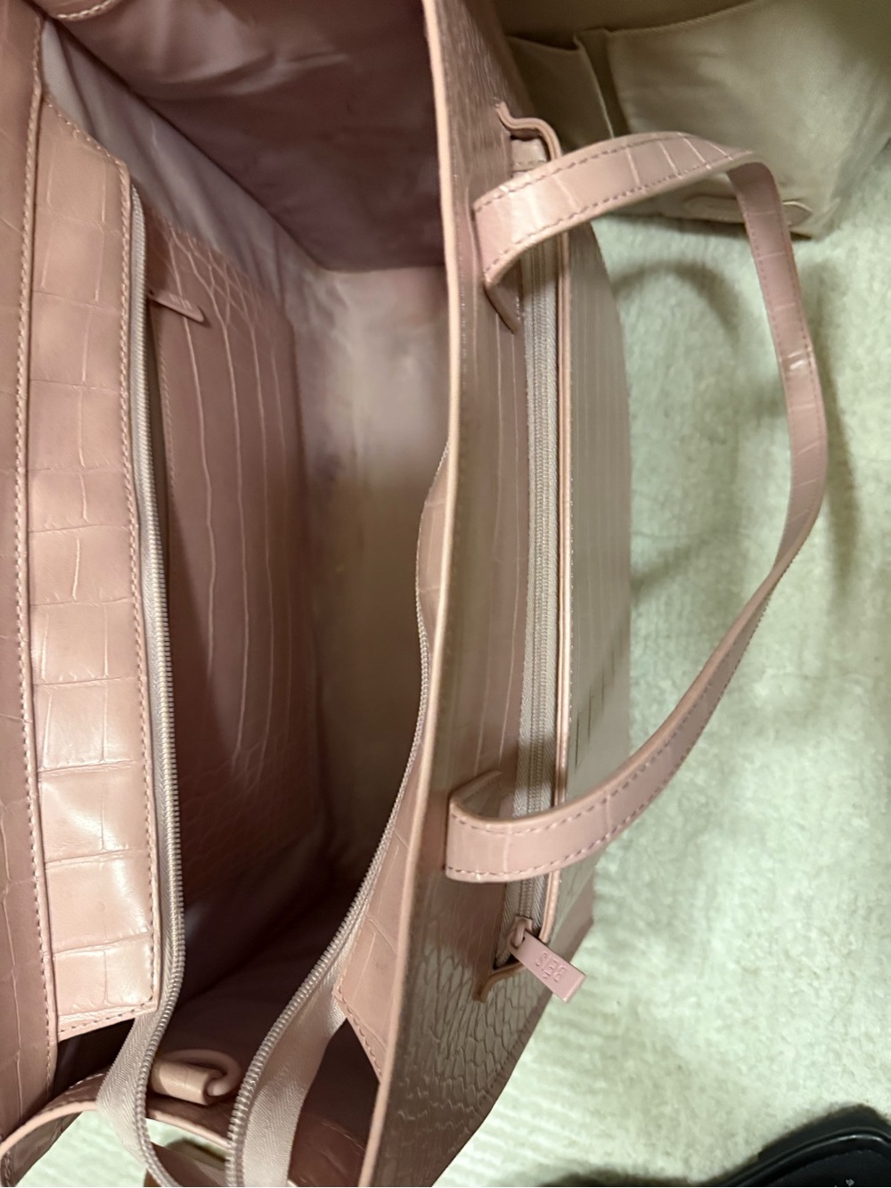 BEIS Pink Croc-Embossed Structured Tote - Picture 4 of 5